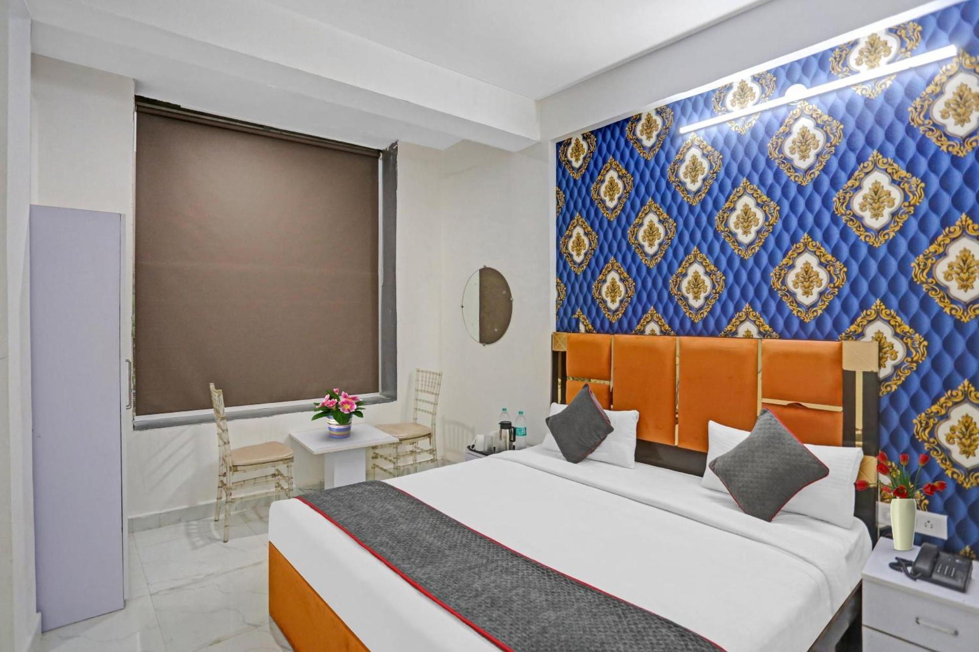 Hotel O Heritage Inn Ноида Екстериор снимка
